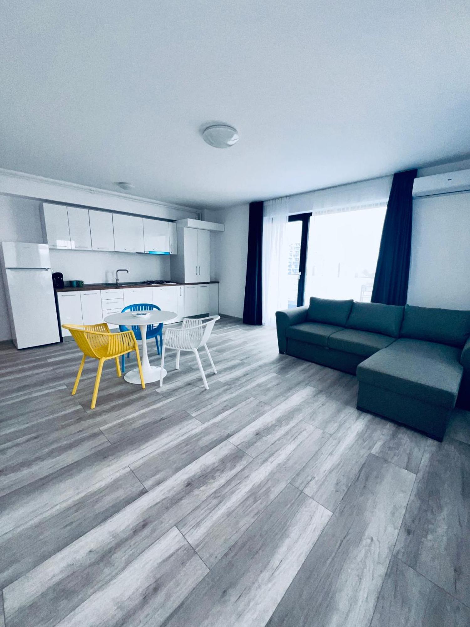 Sea Panorama Apartment Navodari