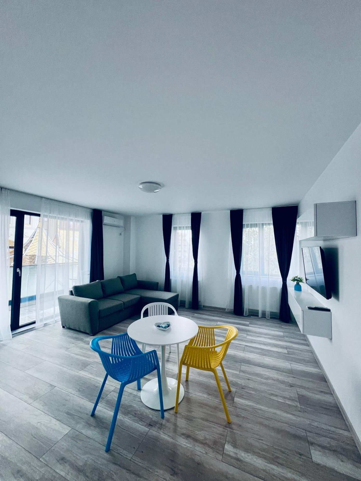 Sea Panorama Apartment