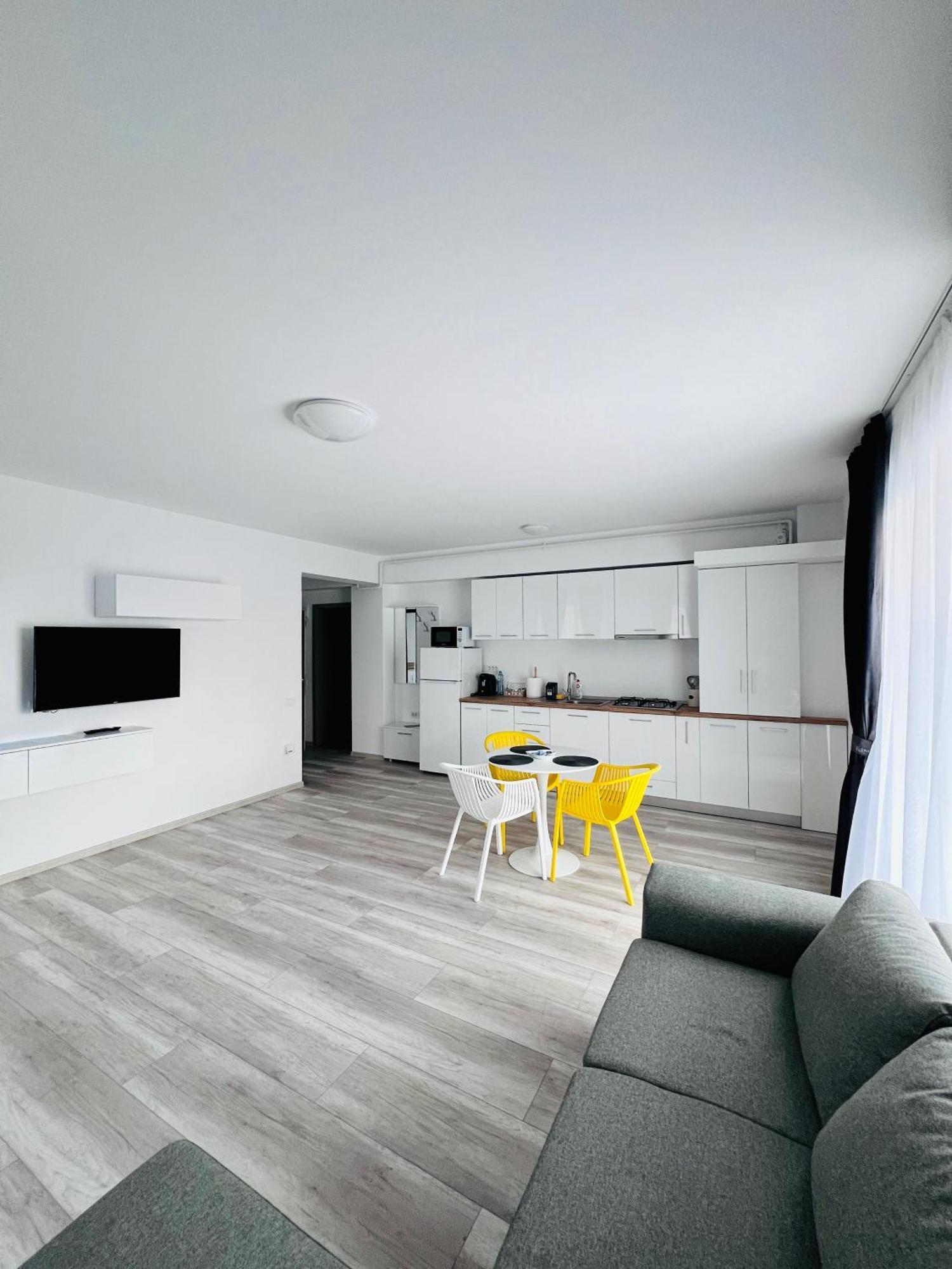 Apartment Sea Panorama